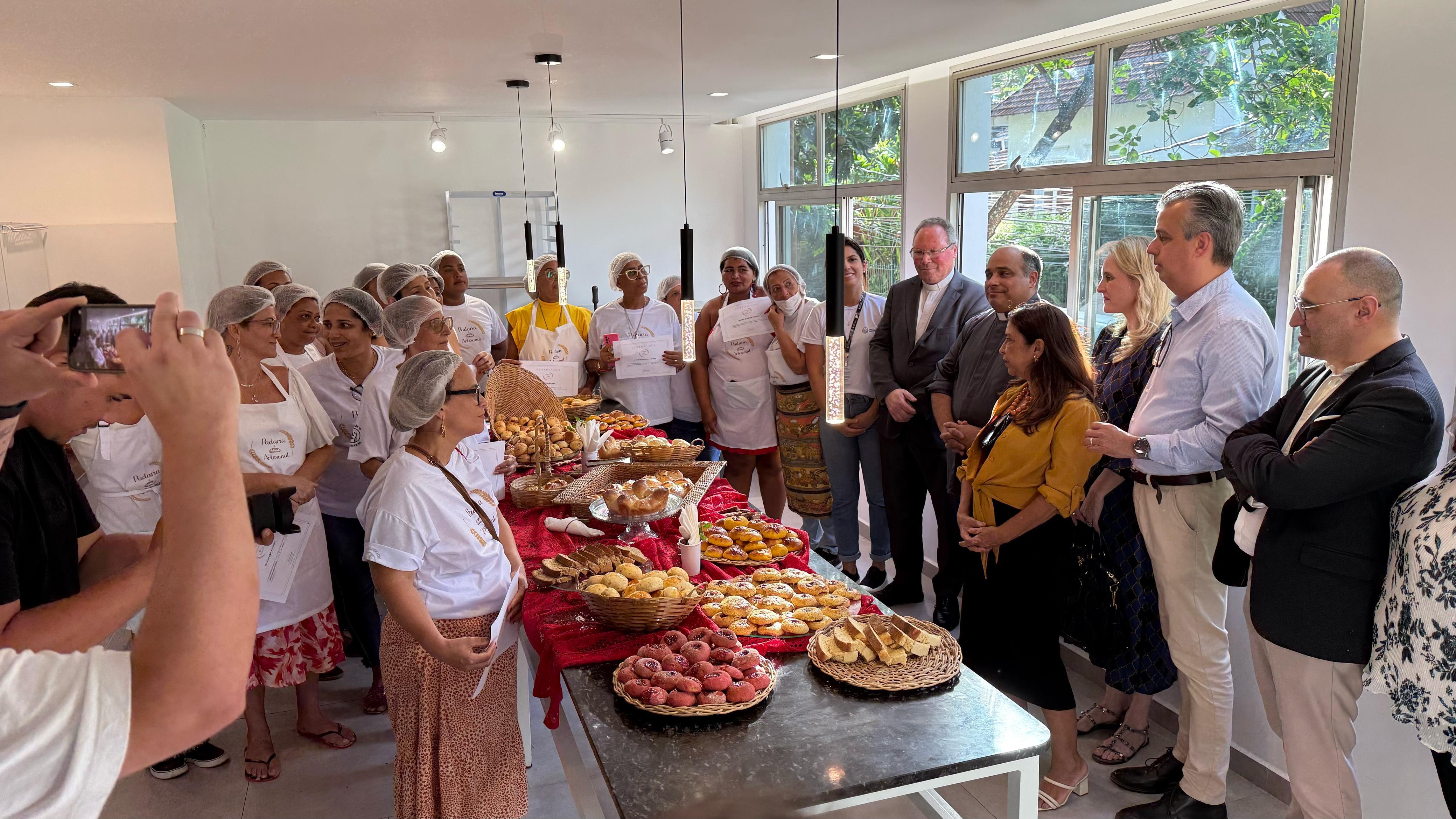 Consórcio Cristo Sustentável promove mais uma oficina do Projeto Padaria Artesanal