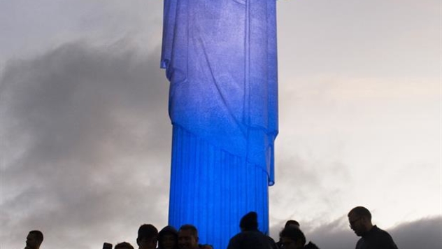 Cristo Redentor celebra o Bicentenário da Independência da Argentina