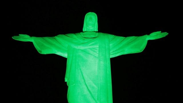 Cristo Redentor homenageia Defensor Público