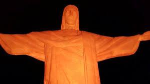 Dia do Gari teve Cristo Redentor iluminado e muitas homenagens aos profissionais