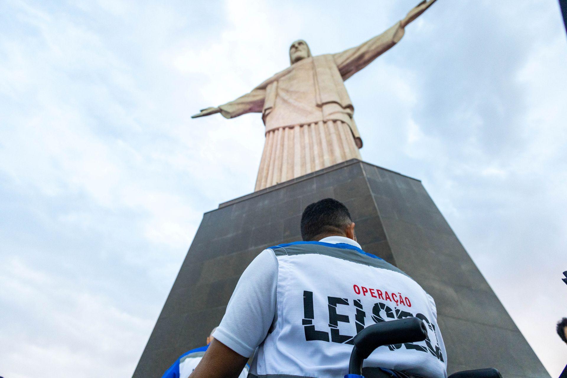 Santuário Cristo Redentor recebe ação de conscientização no trânsito, realizada pela Operação Lei Seca