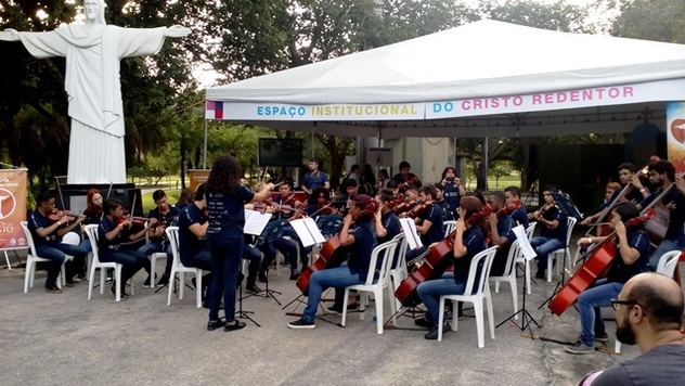 Clima de festa nos 87 anos do Cristo