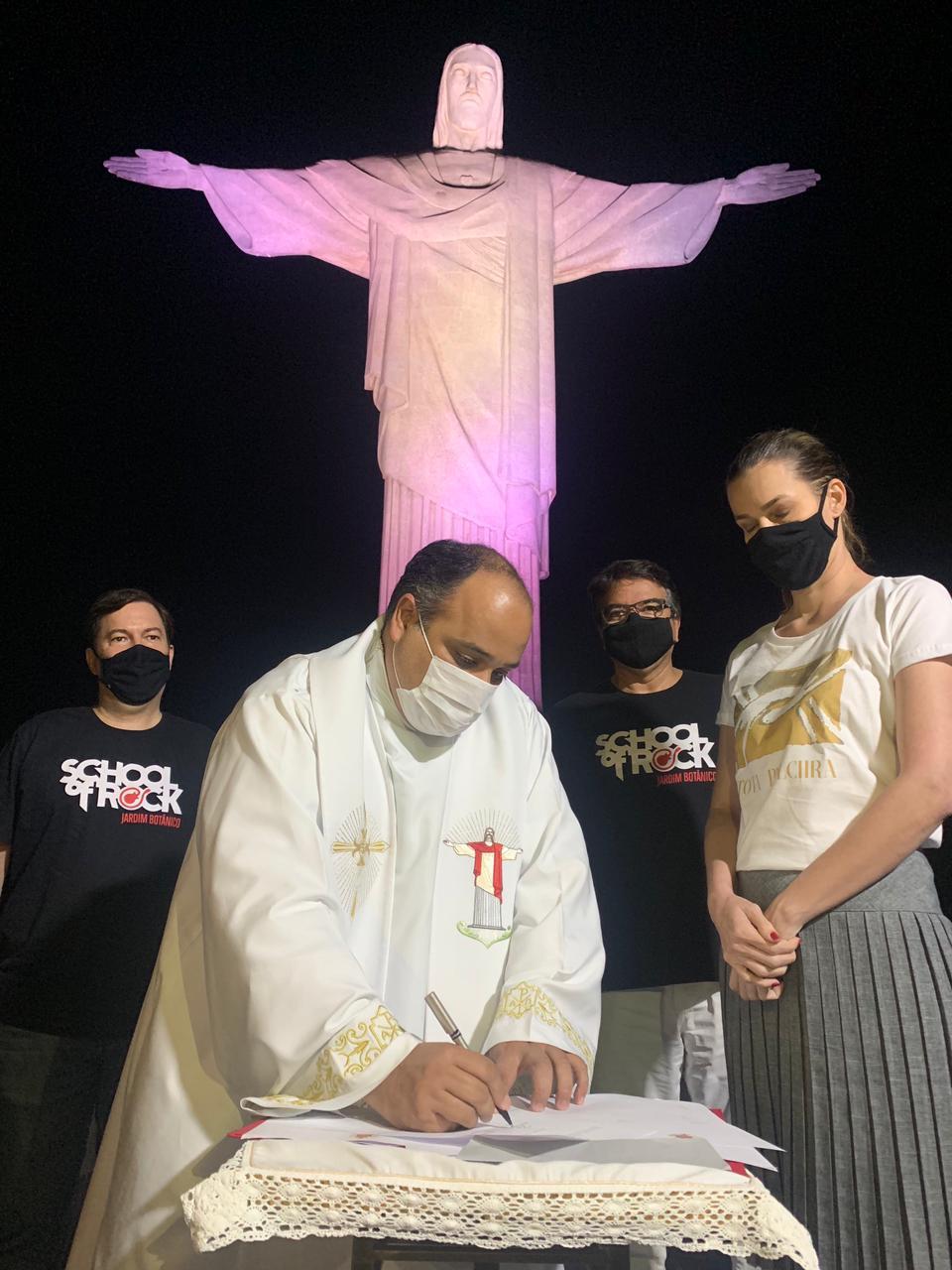 Dia Mundial do Rock no Cristo Redentor